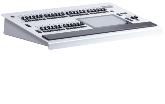 [Translate to English:] Q-Ray Console Lichtsteuerpult